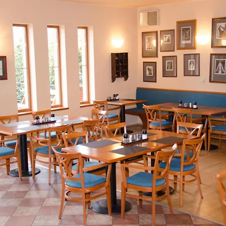 U Milina Hotel Milín